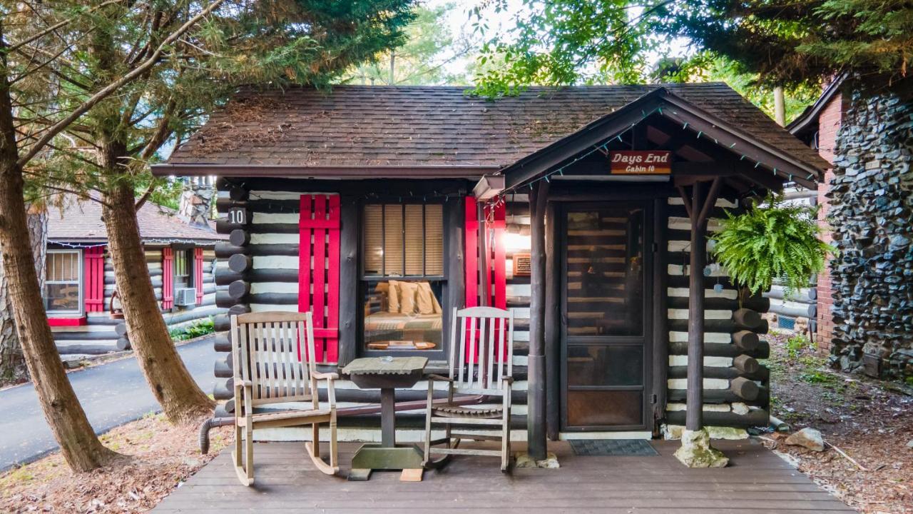 Log Cabin Motor Court Asheville Exterior photo