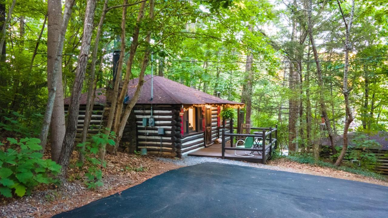Log Cabin Motor Court Asheville Exterior photo
