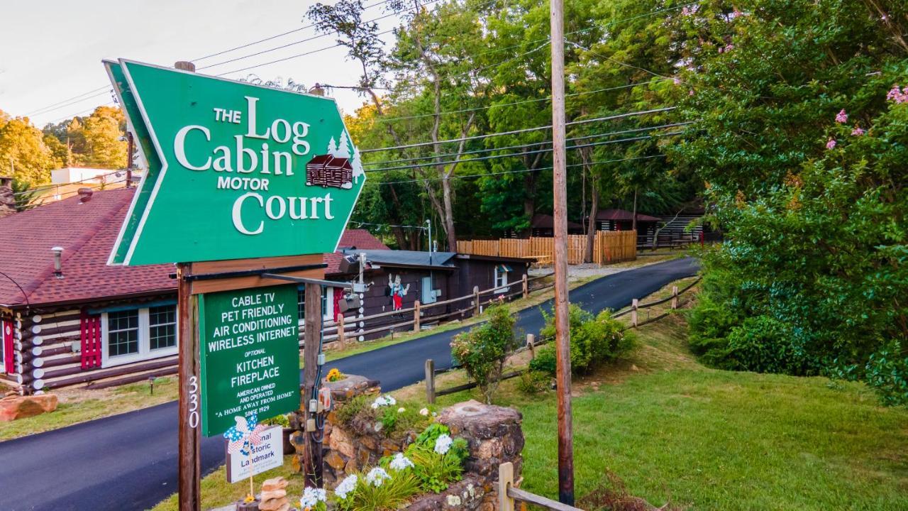Log Cabin Motor Court Asheville Exterior photo
